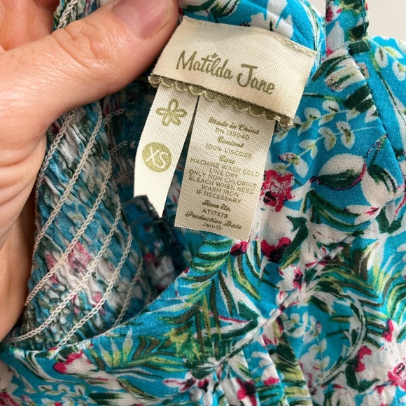 MJ women’s tank - Picture 3 of 3